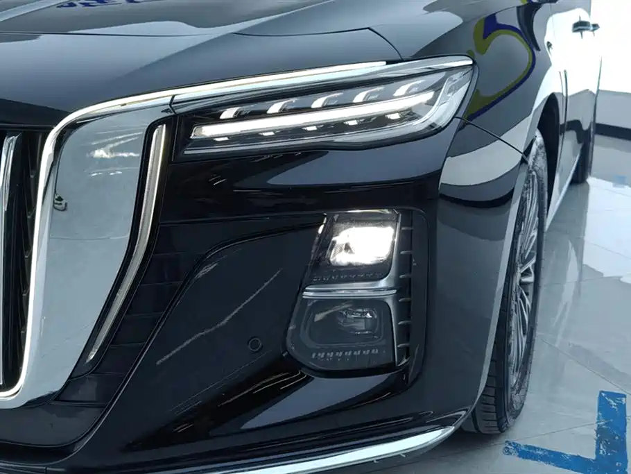 Hongqi H5 2024 1.5T DCT Zhilian Qiyun Edition купить на сайте DeffCars