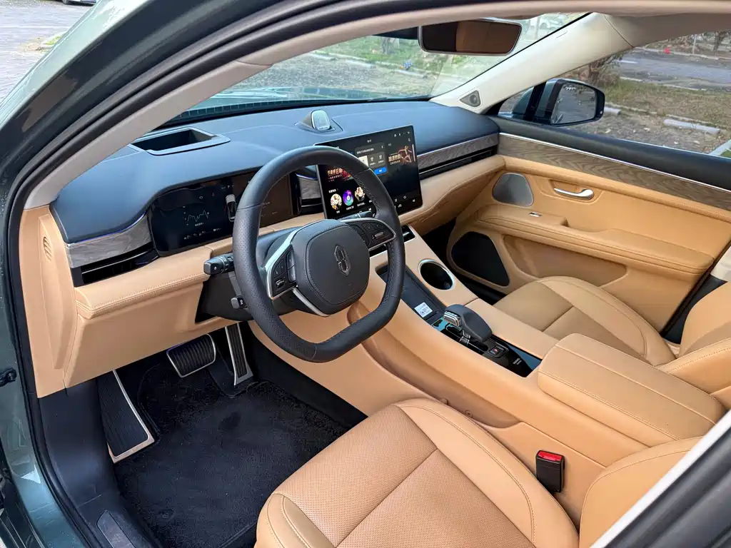 Wenjie M5 2022 extended range four-wheel drive flagship version купить на сайте DeffCars