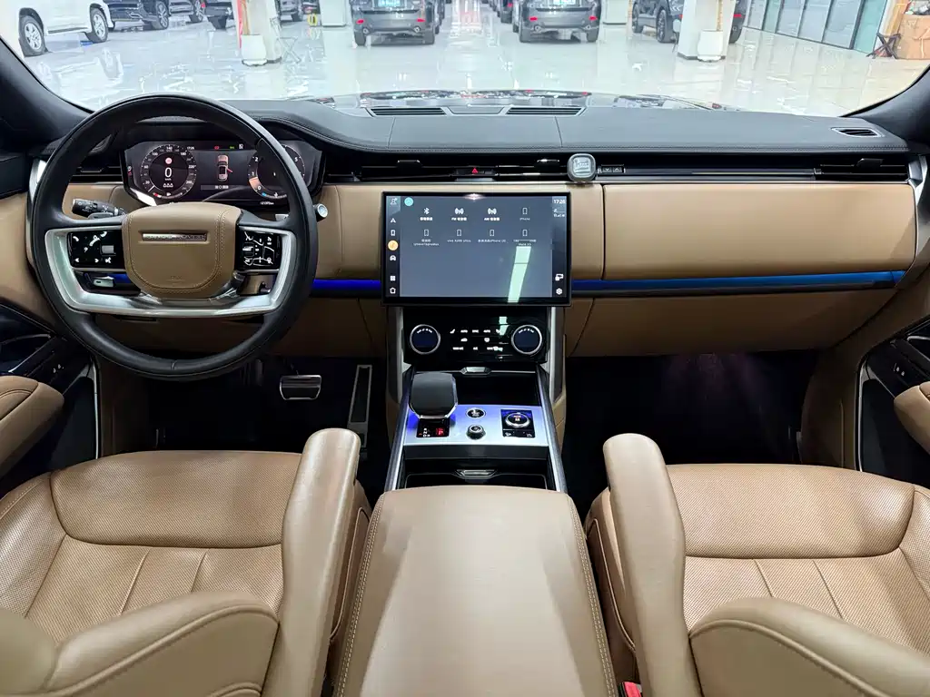 Range Rover 2023 3.0 L6 360PS Grand Edition купить на сайте DeffCars