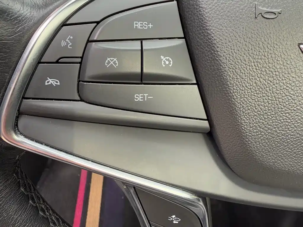 Cadillac XT5 2022 2.0T four-wheel drive luxury model (Hummingbird version) купить на сайте DeffCars