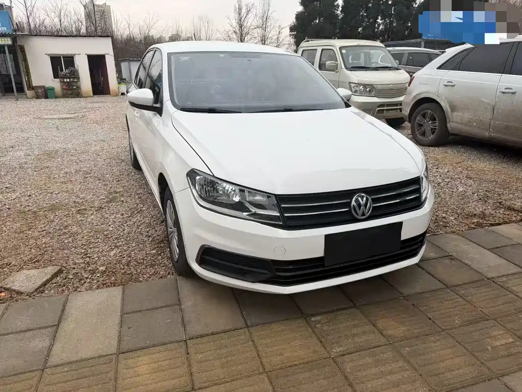 Santana 2018 1.5L Manual Fashion Edition купить на сайте DeffCars