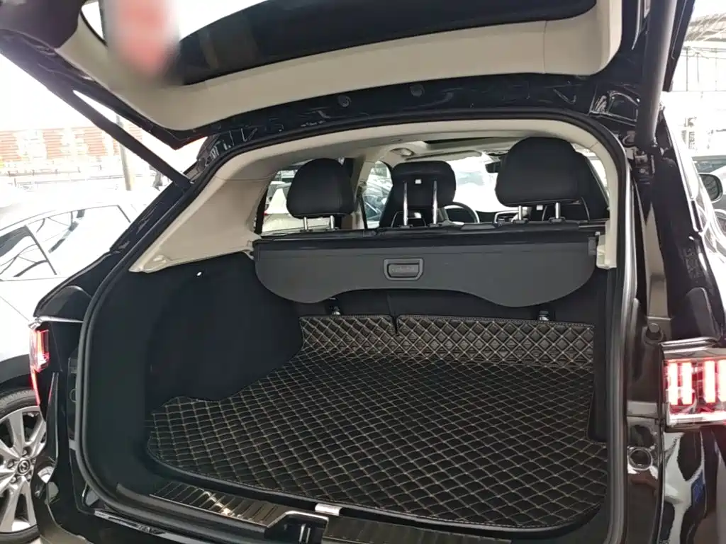 Lynk & Co 01 2019 2.0T two-wheel drive Pro version National VI купить на сайте DeffCars