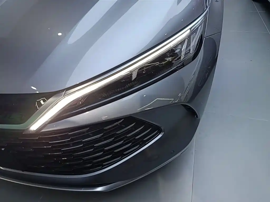 Qin L 2024 DM-i 120KM leading model купить на сайте DeffCars