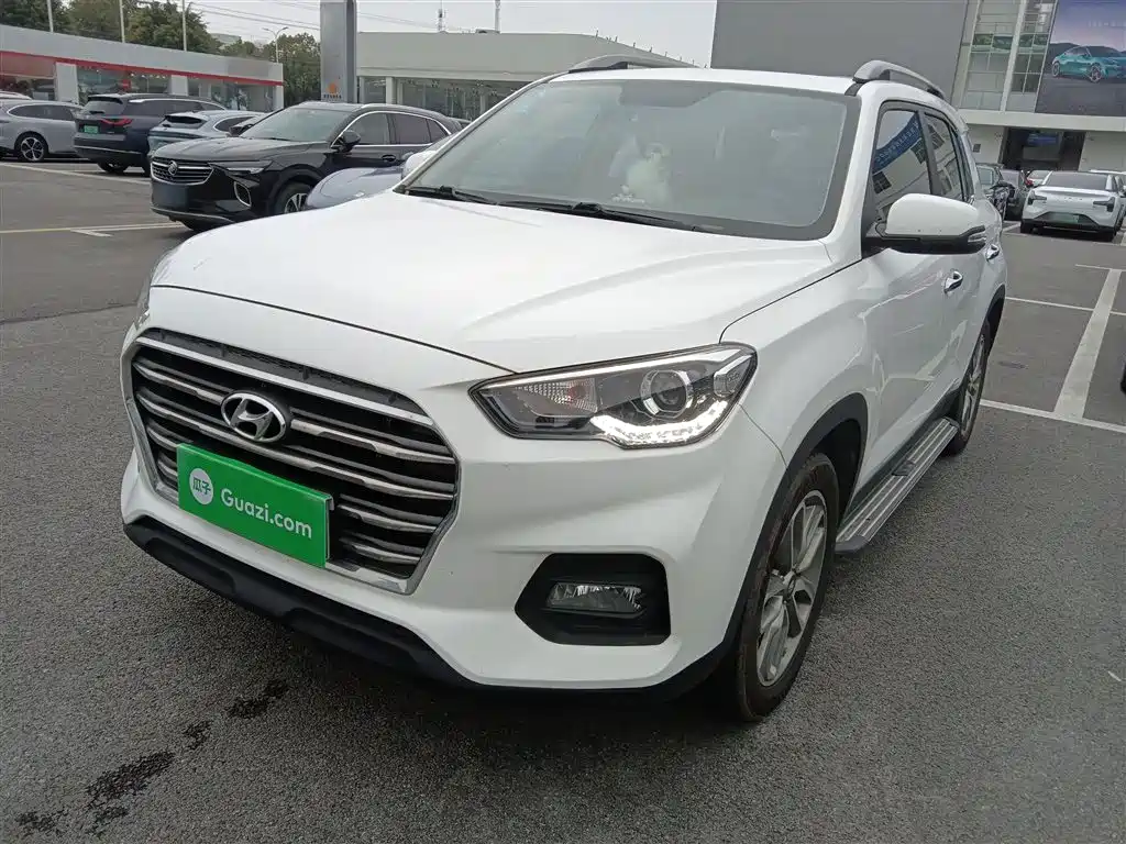 Beijing Hyundai ix35 2019 2.0L automatic two-wheel drive Zhiyong·Enjoy Edition National V купить на сайте DeffCars