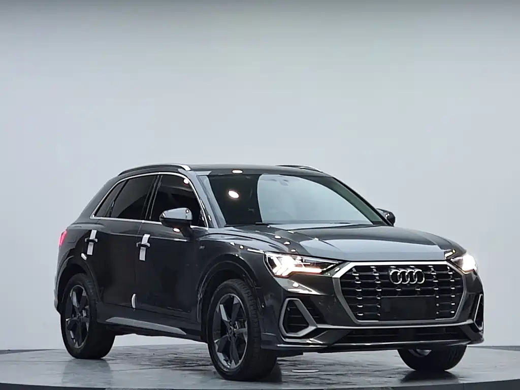 Audi Q3 2022 35 TFSI Fashion Dynamic купить на сайте DeffCars