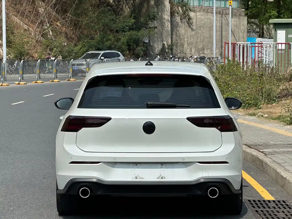 Golf GTI 2021 facelift 380TSI DSG GTI купить на сайте DeffCars