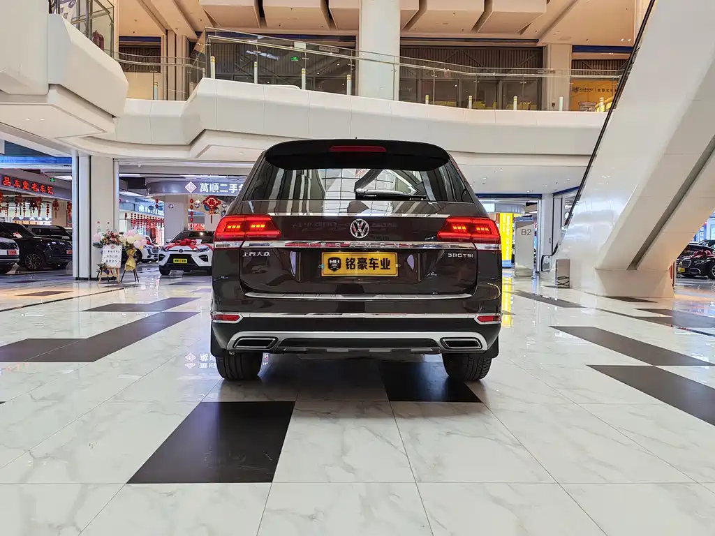 Touron 2020 facelift 380TSI four-wheel drive luxury version купить на сайте DeffCars