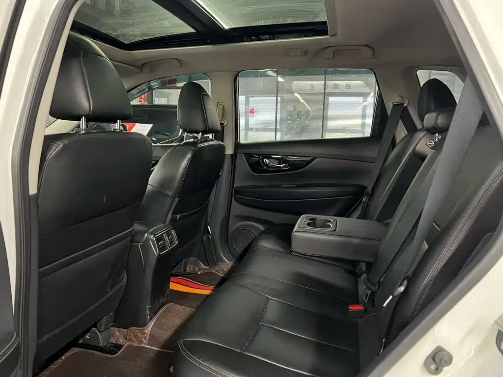 X-Trail 2020 2.0L XL Premium CVT 2WD Intelligent Premium Edition купить на сайте DeffCars