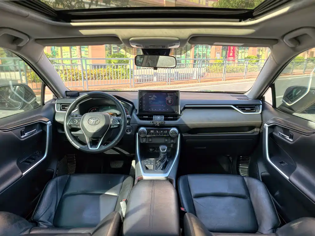 RAV4 Rongfang 2022 2.0L CVT two-wheel drive fashion Plus version купить на сайте DeffCars