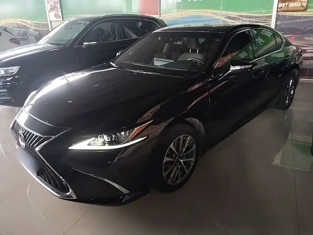 Lexus ES 2023款 200 卓越版 купить на сайте DeffCars