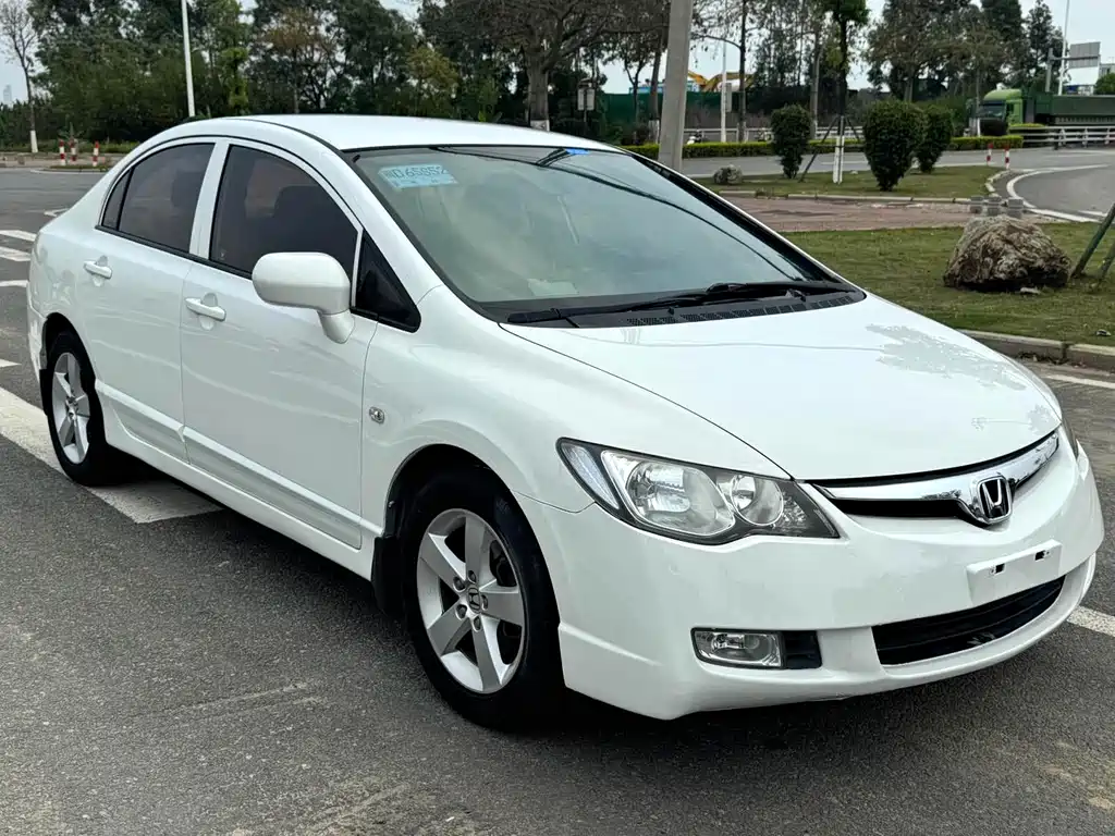 Siming 2012 1.8L automatic купить на сайте DeffCars