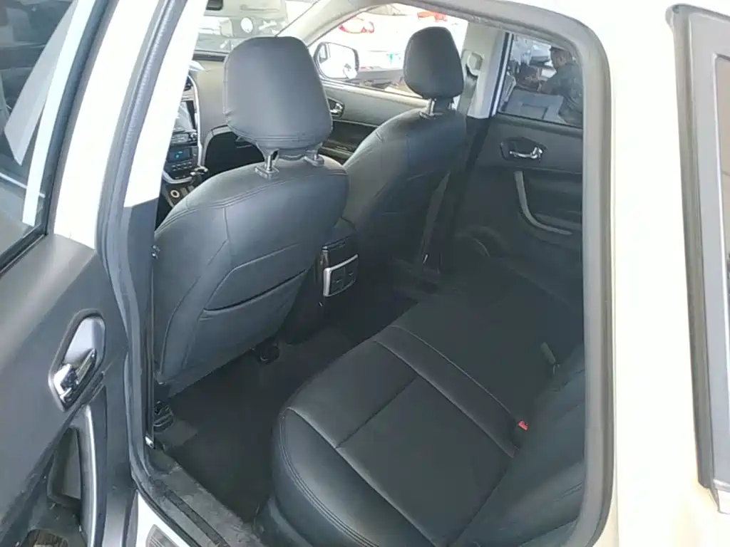 Trumpchi GS5 Super 2015 2.0L automatic two-wheel drive comfort version купить на сайте DeffCars