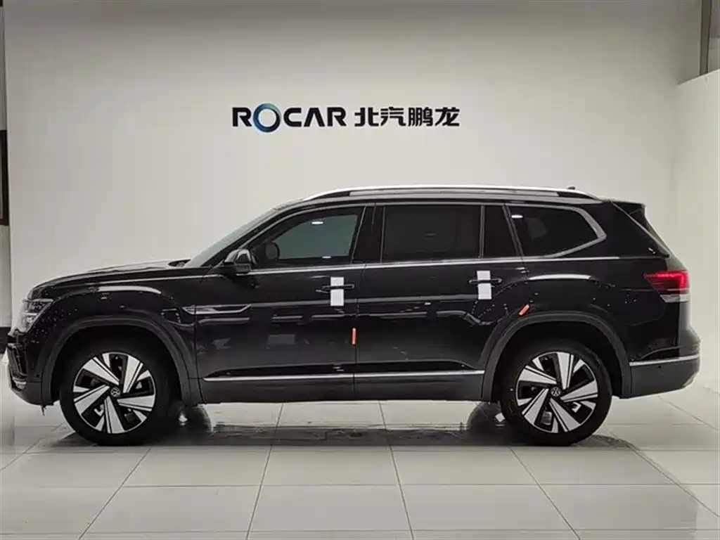 Touron 2022 380TSI four-wheel drive luxury version купить на сайте DeffCars