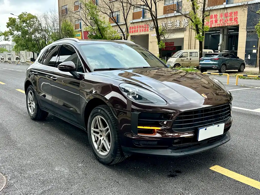 Macan 2020 Macan 2.0T купить на сайте DeffCars