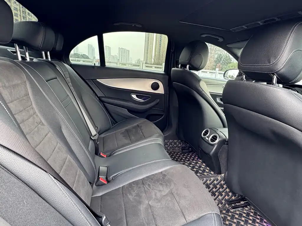 Mercedes-Benz E-Class 2018 E 200 Sports купить на сайте DeffCars