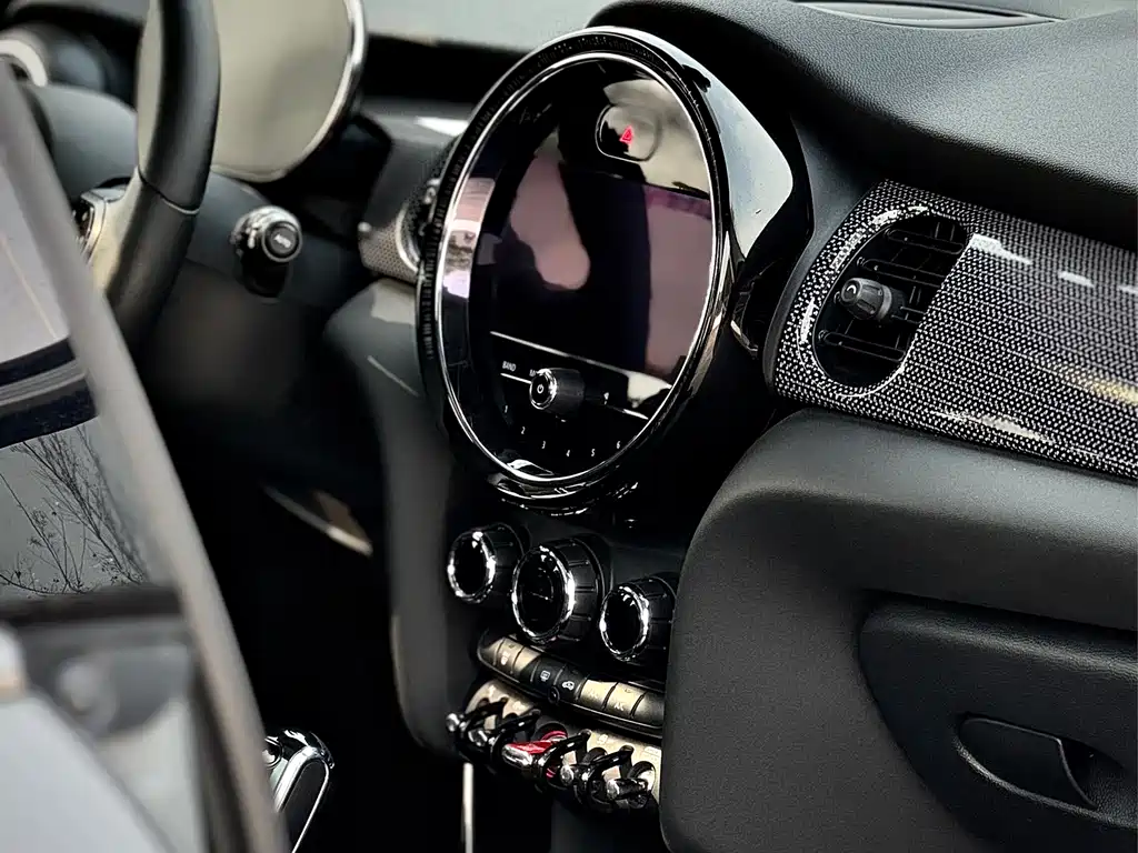 MINI 2022 2.0T COOPER S Artist Five-Door Edition купить на сайте DeffCars