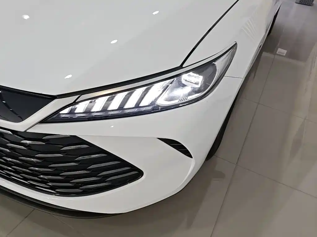 Qin Plus 2025 DM-i Smart 55km Leading купить на сайте DeffCars