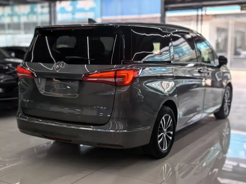 Buick GL8 2018 ES 28T luxury model National VI купить на сайте DeffCars