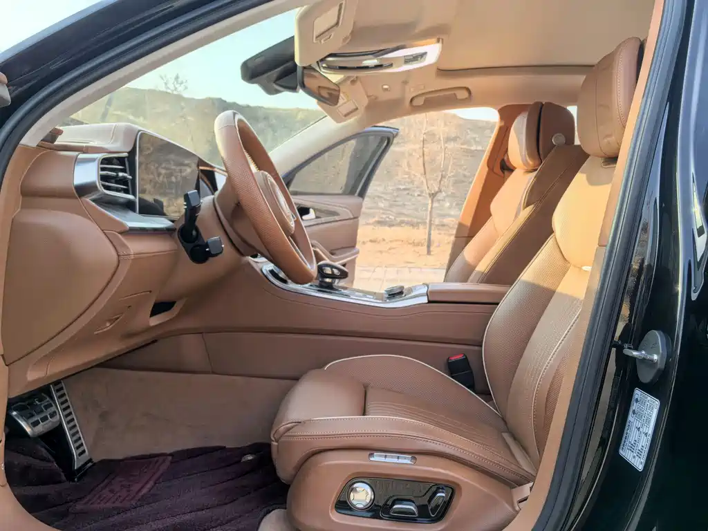 Hongqi H9 2020 2.0T Zhilian Flagship Edition купить на сайте DeffCars