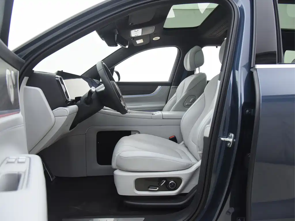 Wenjie M9 2024 extended range Ultra version 42kWh 6-seater version купить на сайте DeffCars