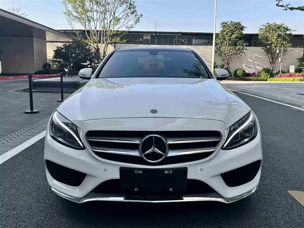 Mercedes-Benz C-Class 2018 C 200 L Sports Edition купить на сайте DeffCars