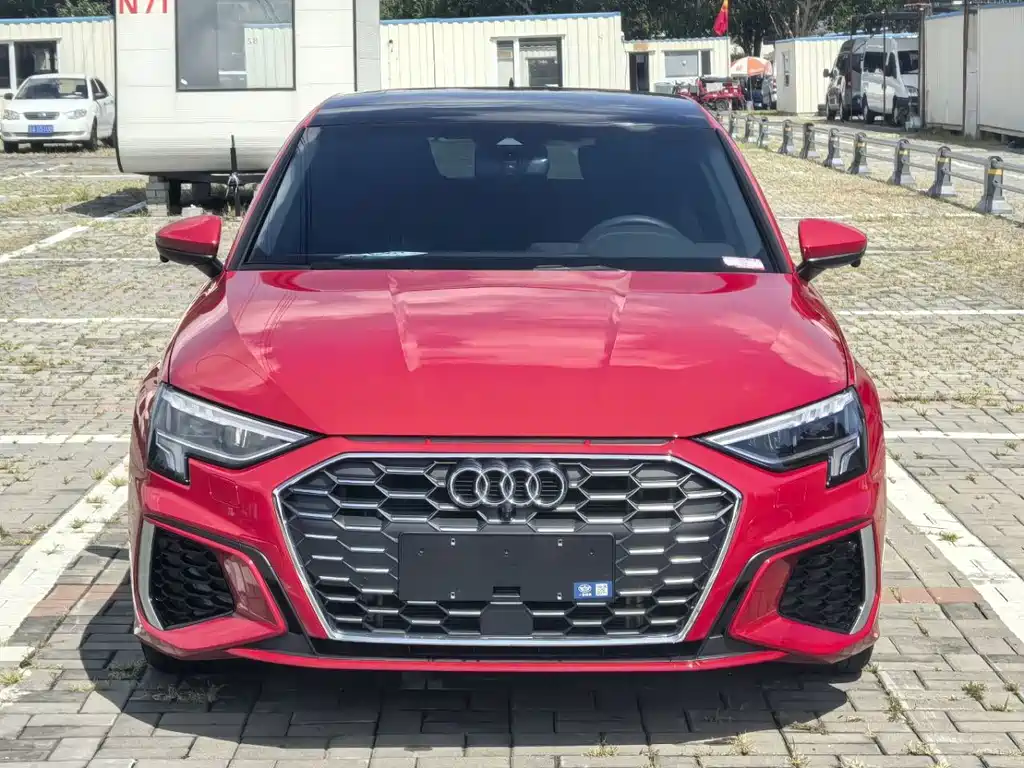 Audi A3 2023 Sportback 35 TFSI stylish and sporty купить на сайте DeffCars