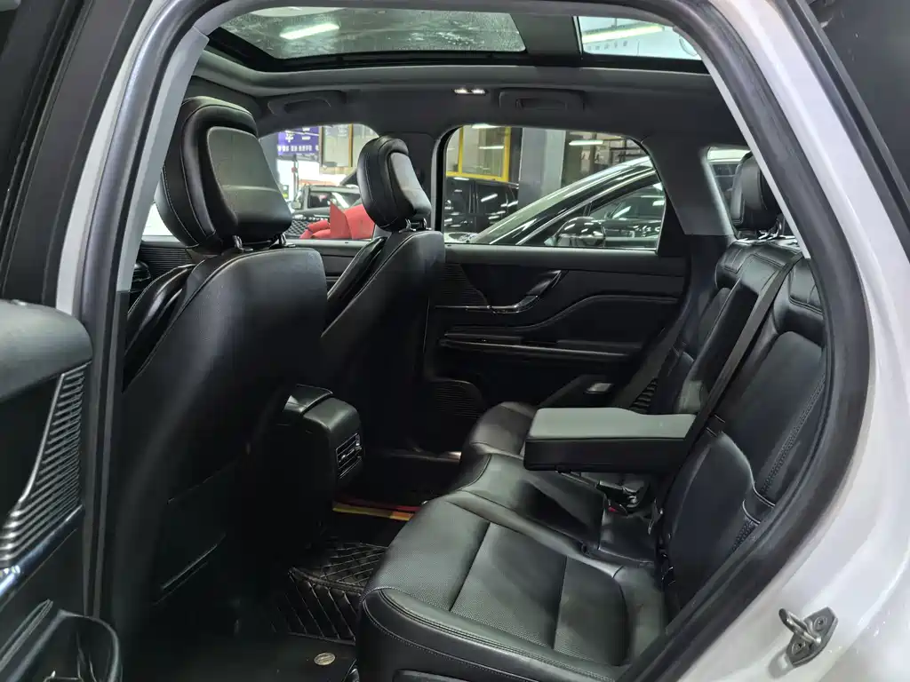 Adventurer 2021 2.0T two-wheel drive exclusive edition купить на сайте DeffCars