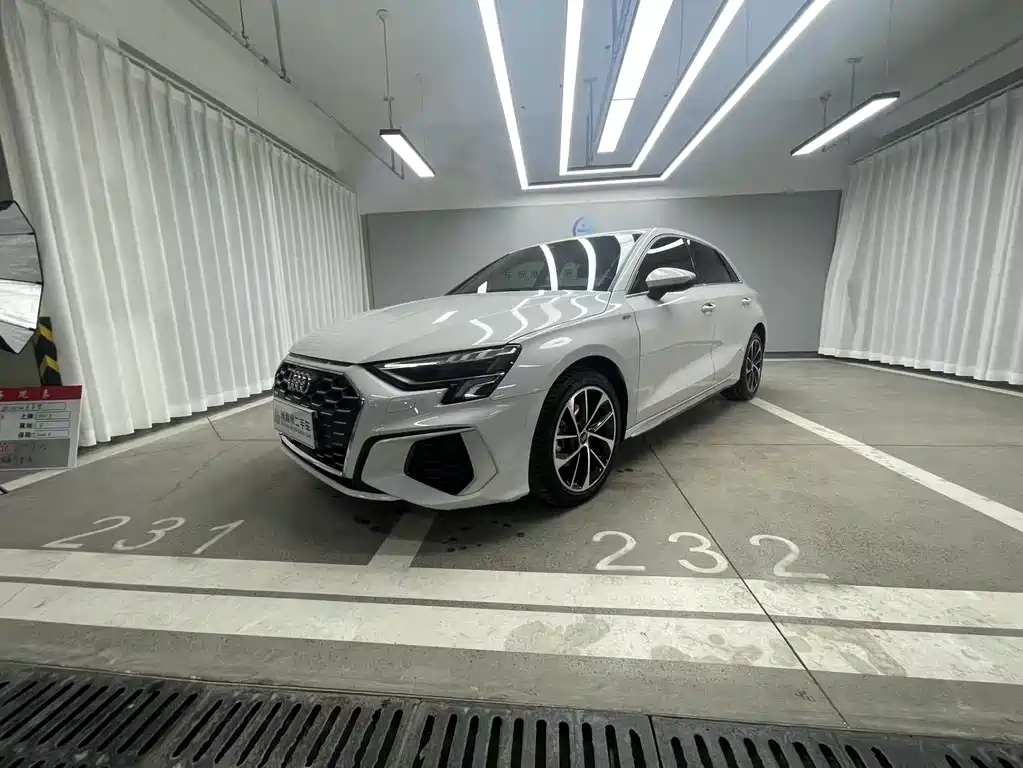 Audi A3 2022 Sportback 35 TFSI aggressive sports model купить на сайте DeffCars