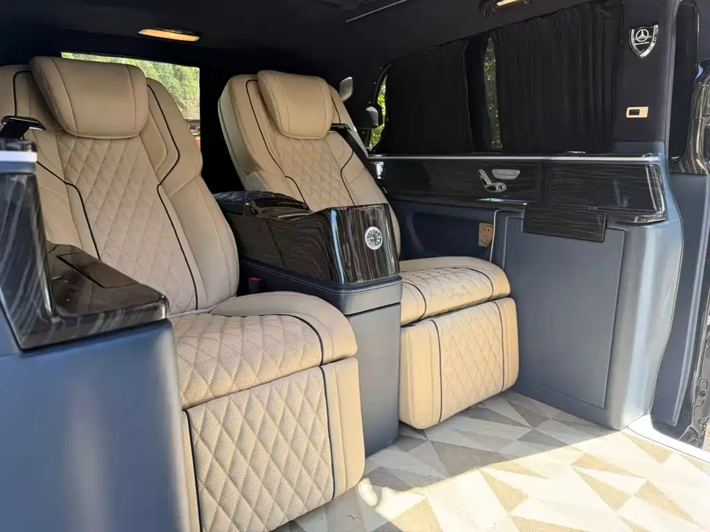 Vito 2021 2.0T Business Edition 7 seats купить на сайте DeffCars