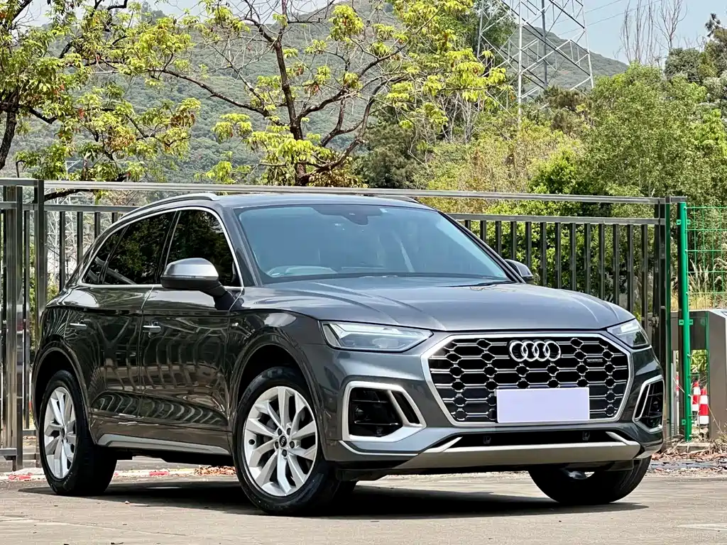 Audi Q5L 2022 facelift 40T luxury and dynamic model купить на сайте DeffCars