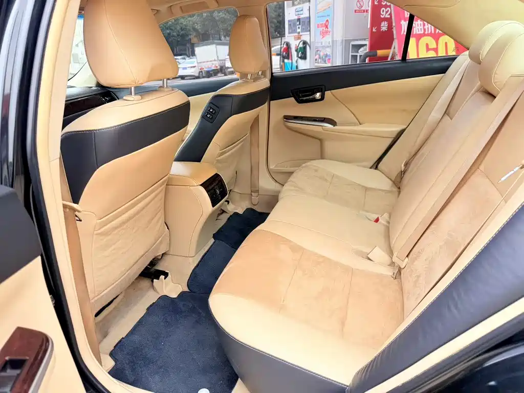 Camry 2016 2.5G 10th Anniversary Deluxe Navigation Edition купить на сайте DeffCars