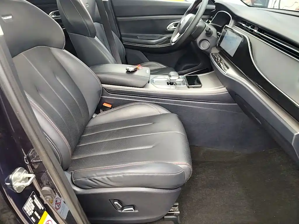 Changan Oshan X7 2021 1.5T Face Recognition Fully Automatic Parking Space Edition купить на сайте DeffCars