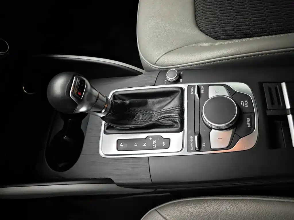 Audi A3 2018 30th anniversary model Sportback 35 TFSI fashionable model купить на сайте DeffCars