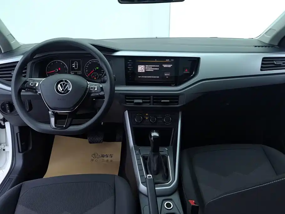 Polo 2021 Plus 1.5L Automatic Panoramic Enjoyment Edition купить на сайте DeffCars