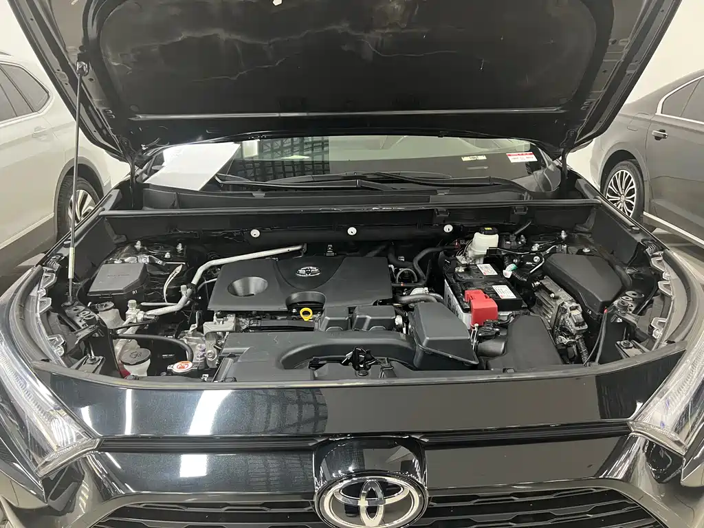 RAV4 Rongfang 2023 2.0L CVT two-wheel drive fashion Plus version купить на сайте DeffCars