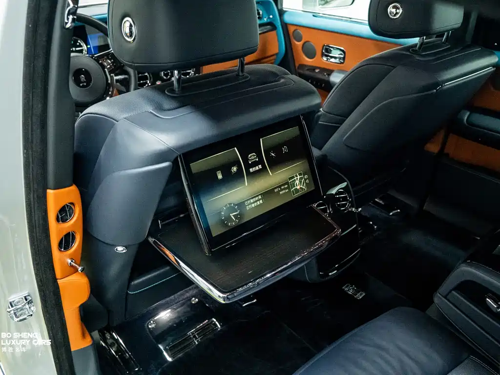 Phantom 2018 6.7T standard wheelbase version купить на сайте DeffCars