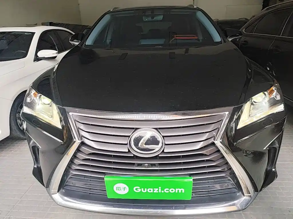 Lexus RX 2016 300 2WD Elite Edition National V купить на сайте DeffCars