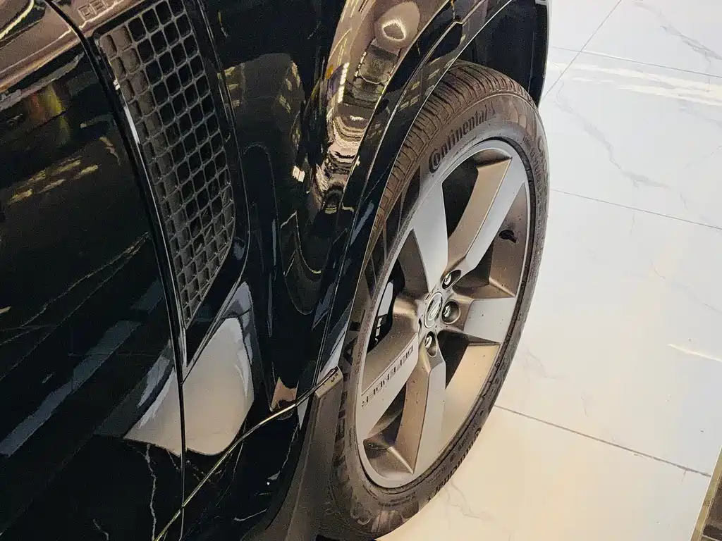 Land Rover Defender 2023 facelift 110 5.0T V8 купить на сайте DeffCars