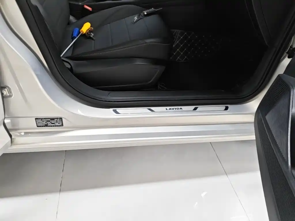 LAVIDA 2018 1.5L automatic comfort version National V купить на сайте DeffCars