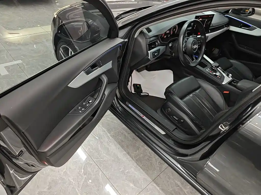 Audi A4L 2020 40 TFSI luxury and dynamic model купить на сайте DeffCars