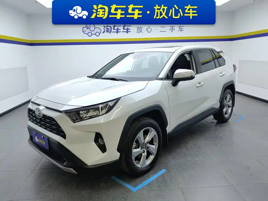 RAV4 Rongfang 2022 2.0L CVT two-wheel drive fashion version купить на сайте DeffCars