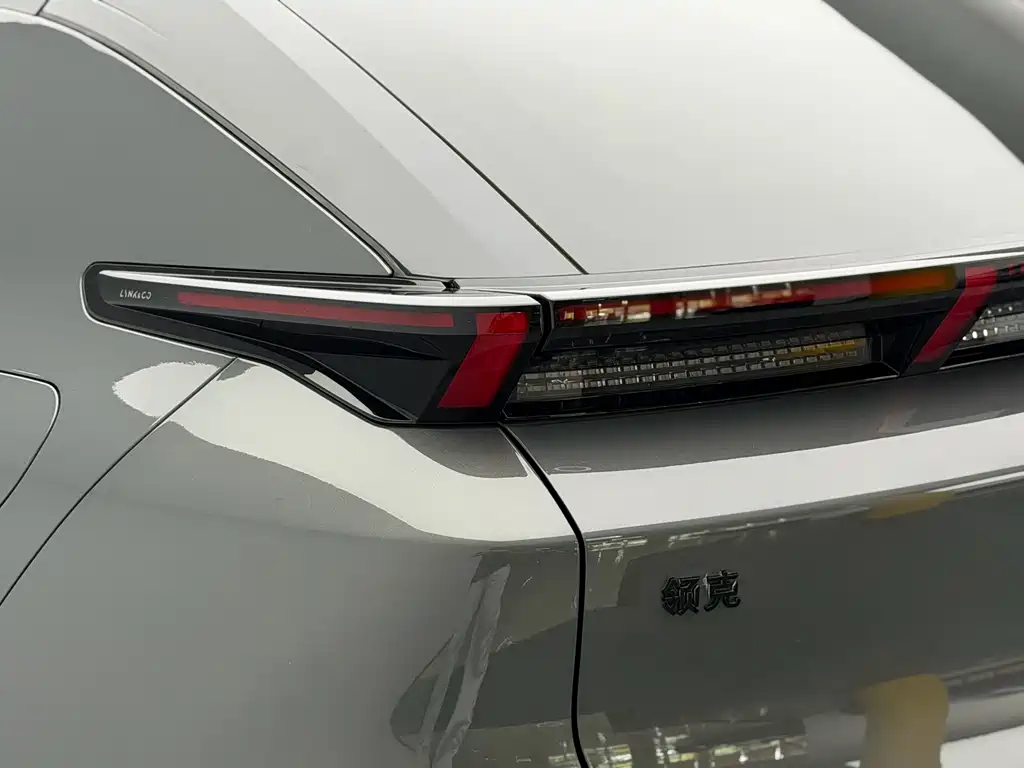 Lynk & Co Z20 2025 530km rear drive Max купить на сайте DeffCars