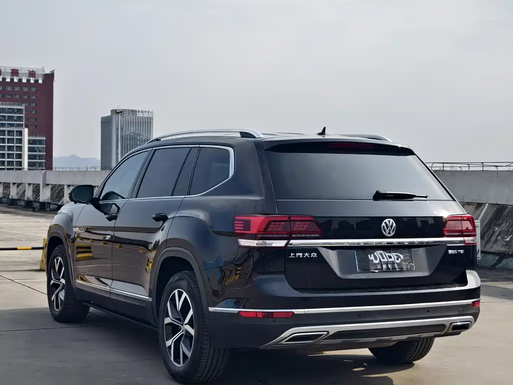 Touron 2020 facelift 380TSI four-wheel drive luxury version купить на сайте DeffCars