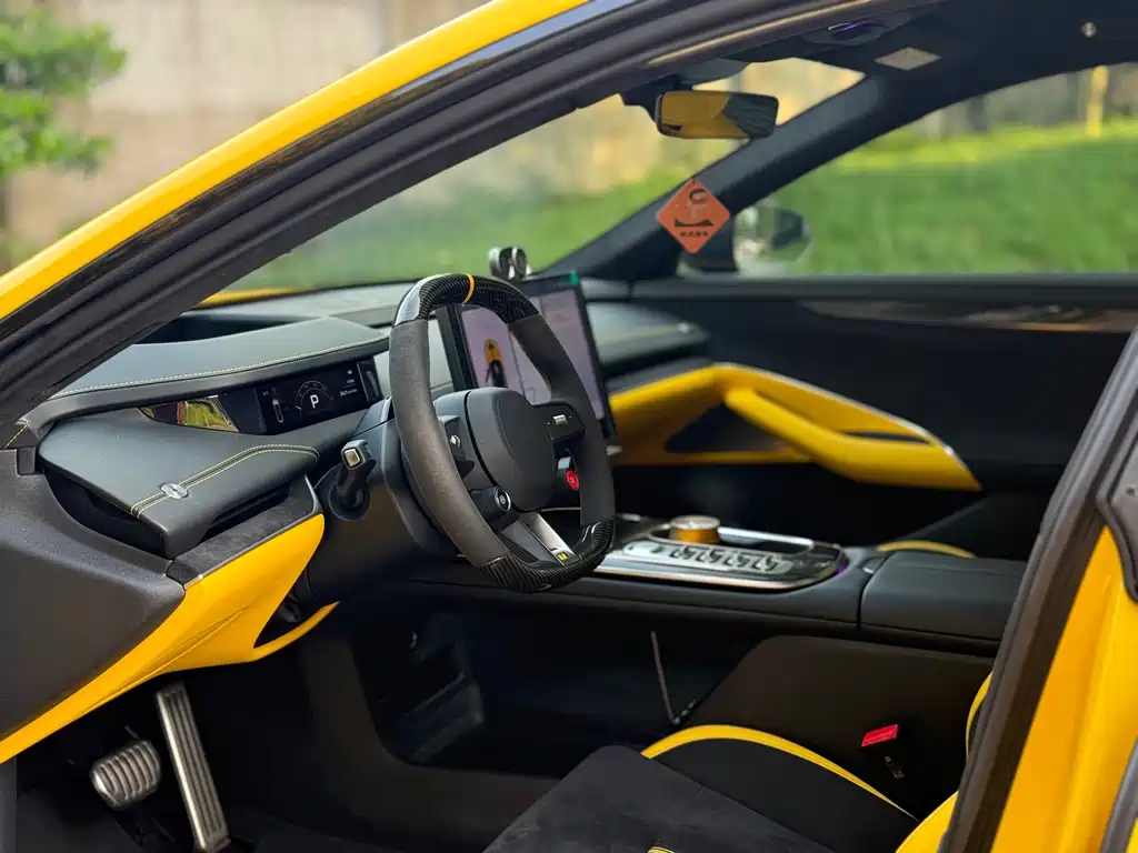 U7 Ultra 2025 model купить на сайте DeffCars