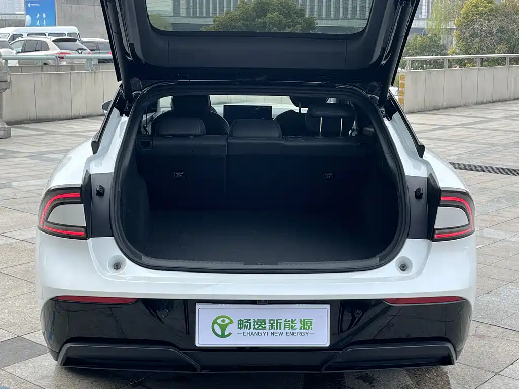 Xpeng P7+ 2024 Long Battery Life Max купить на сайте DeffCars