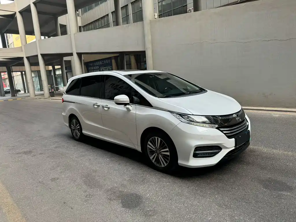 Odyssey 2018 2.4L Smart Edition купить на сайте DeffCars