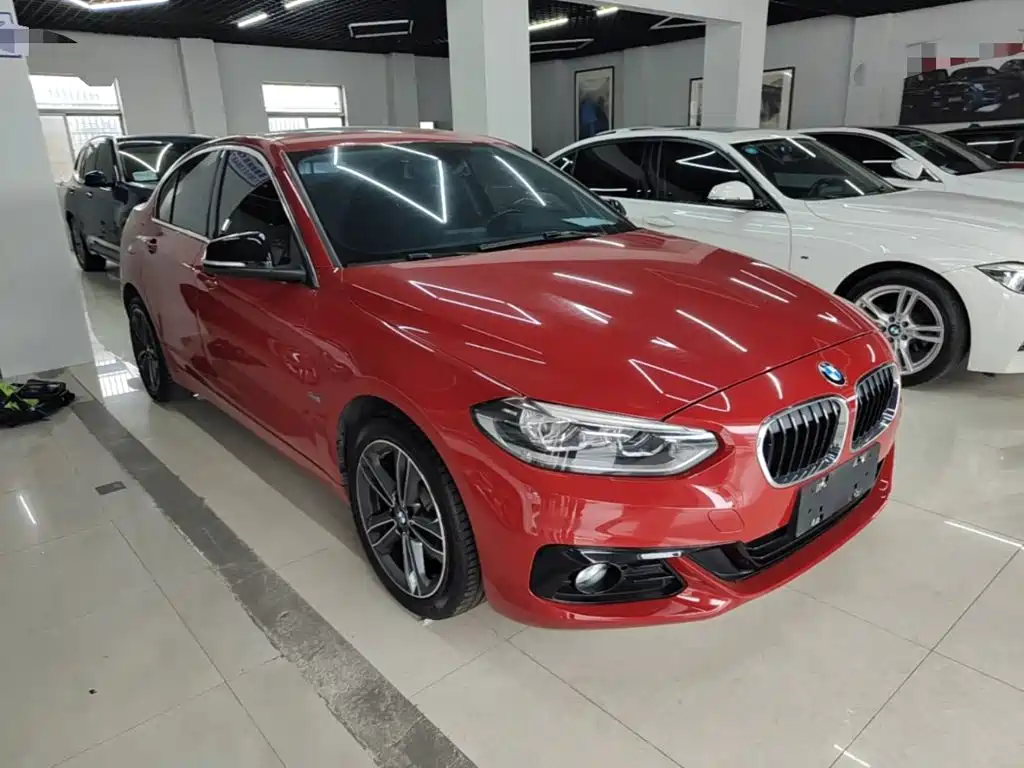 BMW 1 Series 2017 118i Sports купить на сайте DeffCars