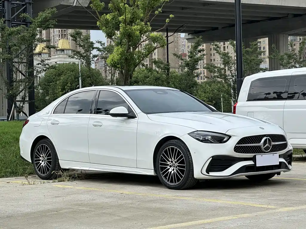 Mercedes C-Class 2023 C 200 L Sports Edition купить на сайте DeffCars
