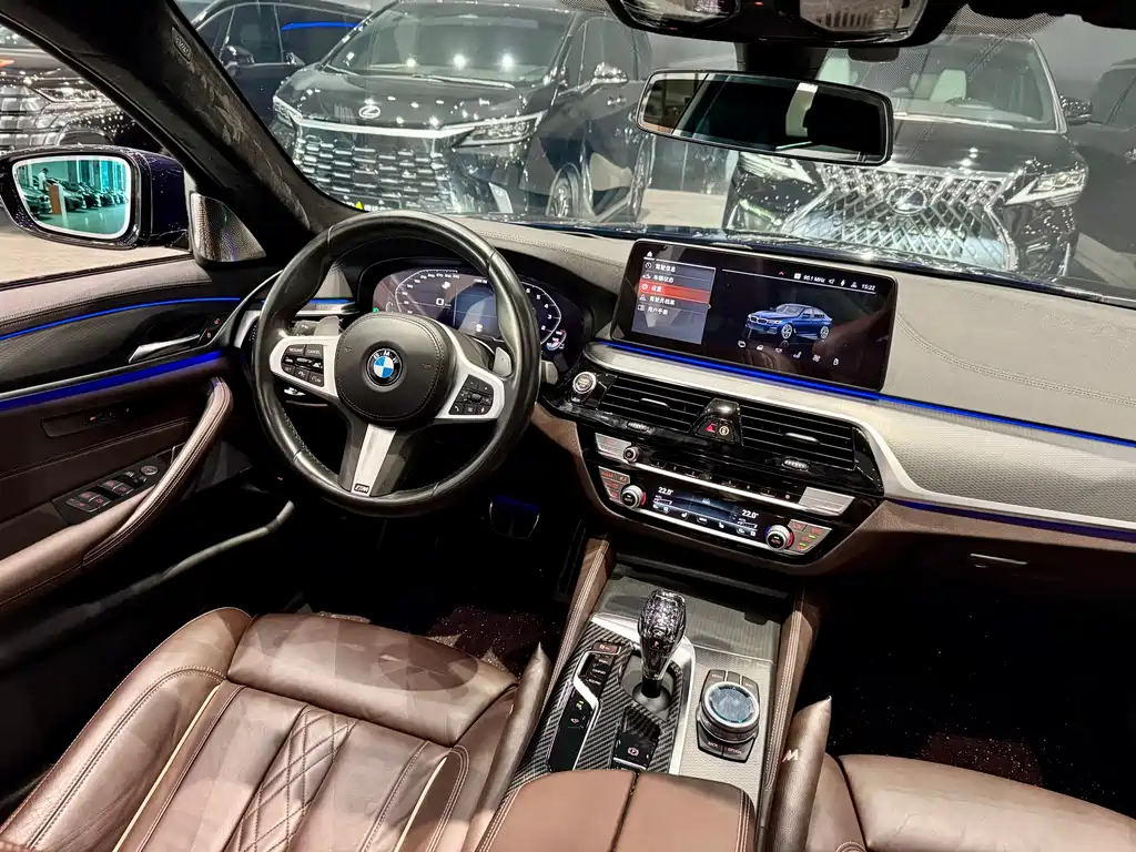 BMW 5 Series Imported 2021 Facelift 540i Fashion Edition M Sports Package купить на сайте DeffCars