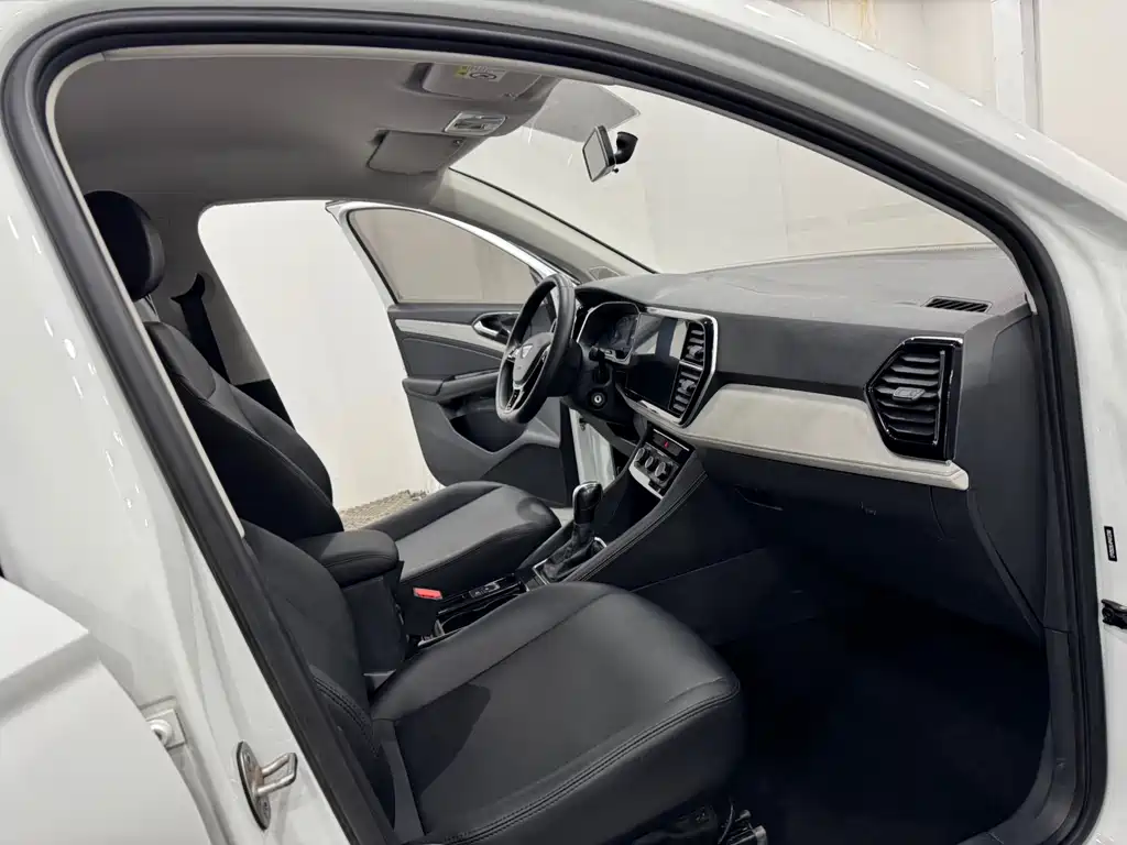 Jetta VS5 2023 280TSI automatic aggressive model купить на сайте DeffCars